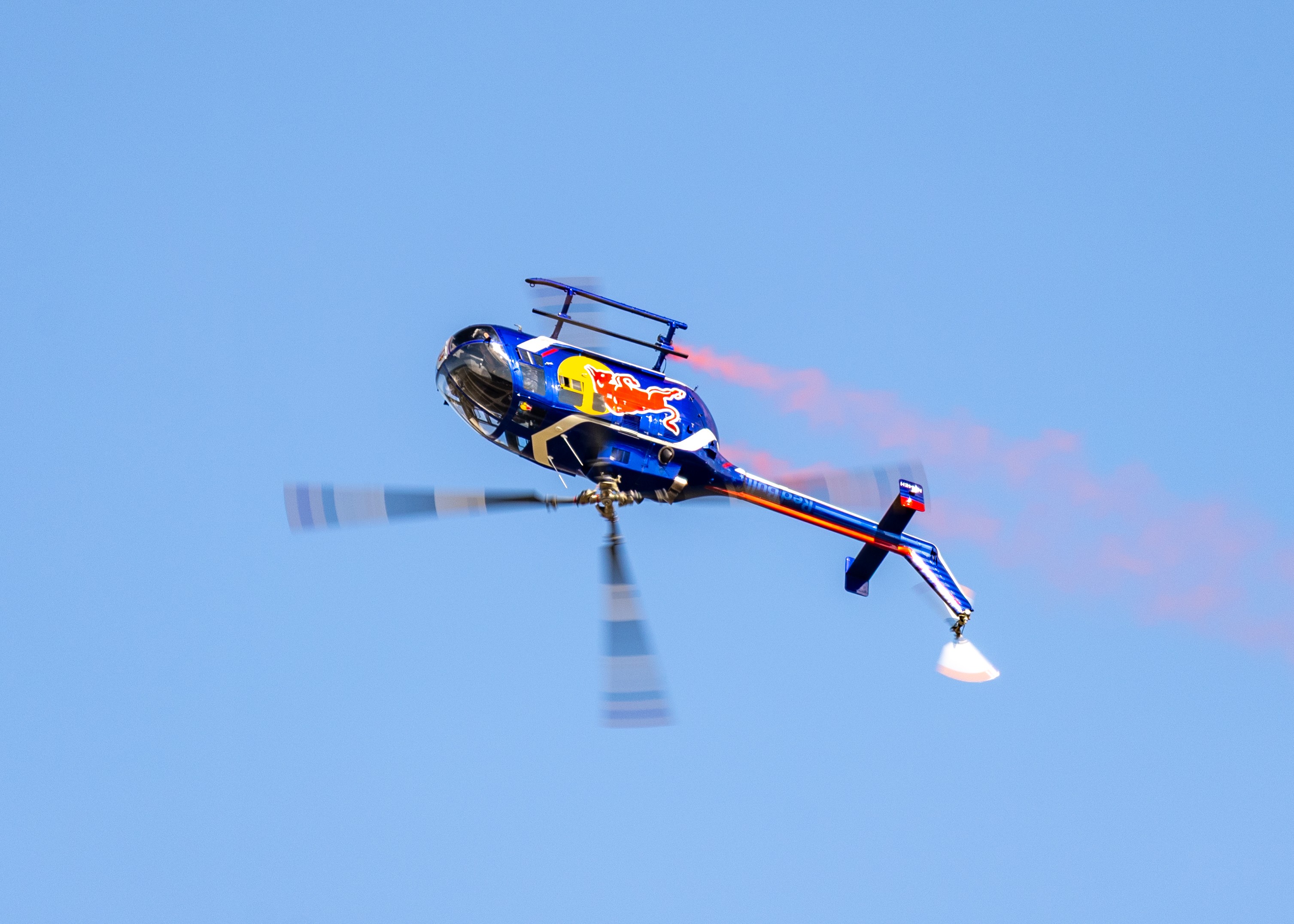 Aaron Fitzgerald's BO105 airshow performance at 2026 EAA AirVenture in Oshkosh. Doing things helicopters should not being doing! What an incredible show to watch.