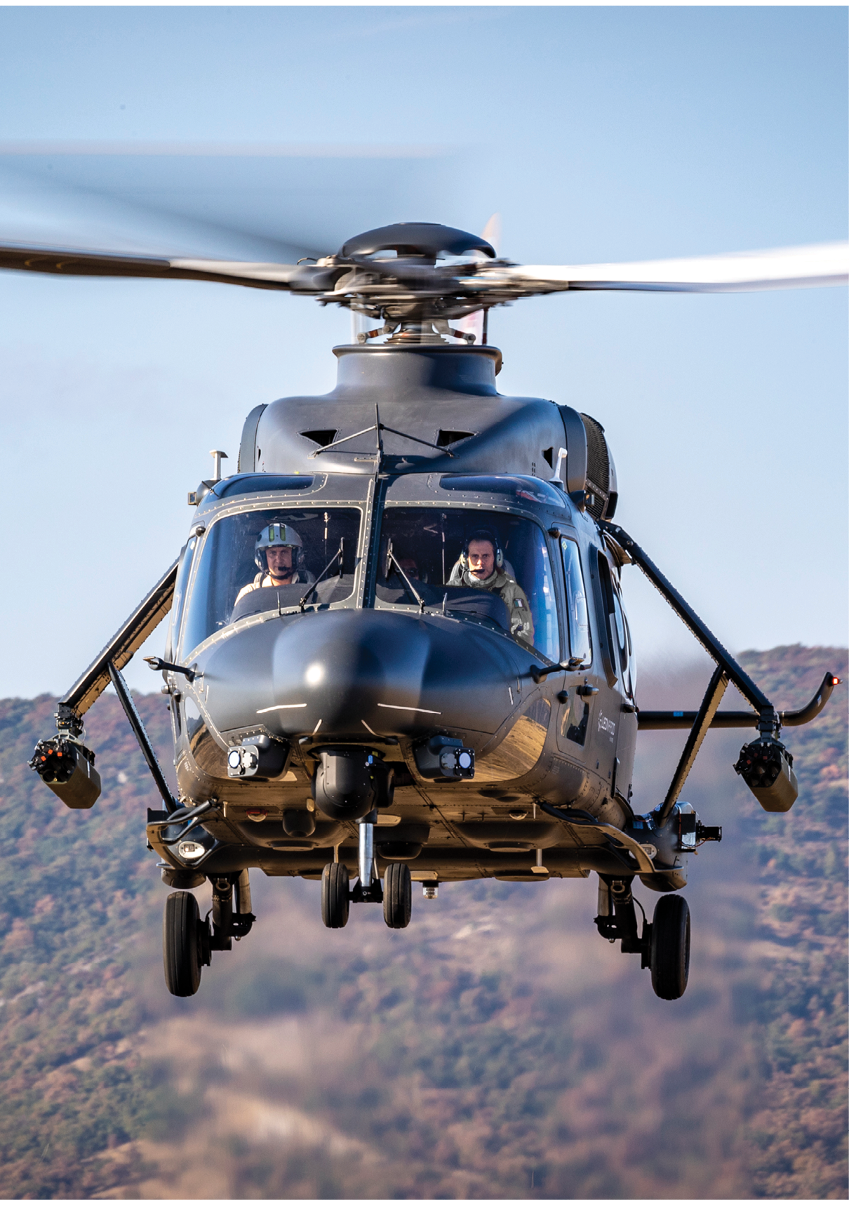 The AW149 is a latest-generation medium multi-role military helicopter that delivers the highly effective and survivable capability required by today’s armed forces, combining advanced technologies, equipment and weapons with unparalleled safety and performance characteristics.  L'AW149   un elicottero militare multi-missione di categoria media di ultima generazione che garantisce elevati livelli di efficacia e sopravvivenza richiesti dalle forze armate odierne, unendo tecnologie, apparecchiature e armamenti con caratteristiche di sicurezza e prestazioni senza pari.