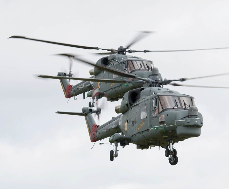 Brazilian MK21A aircraft hover in formation 17-08-2018