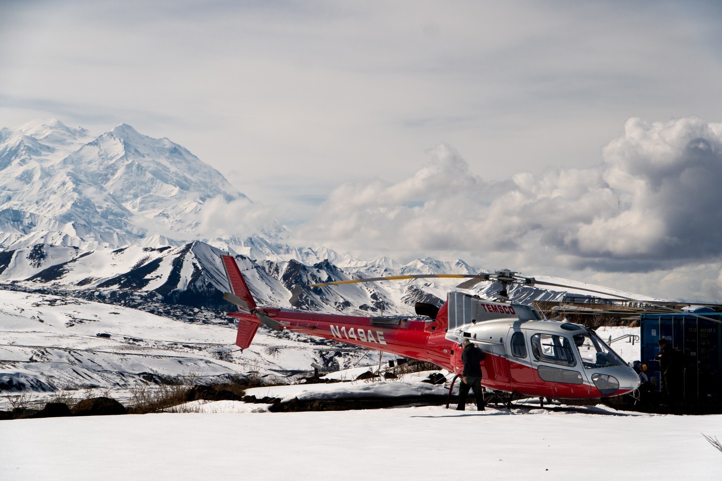 Snow landing at the closed Eielson visitor center with Denali in the background