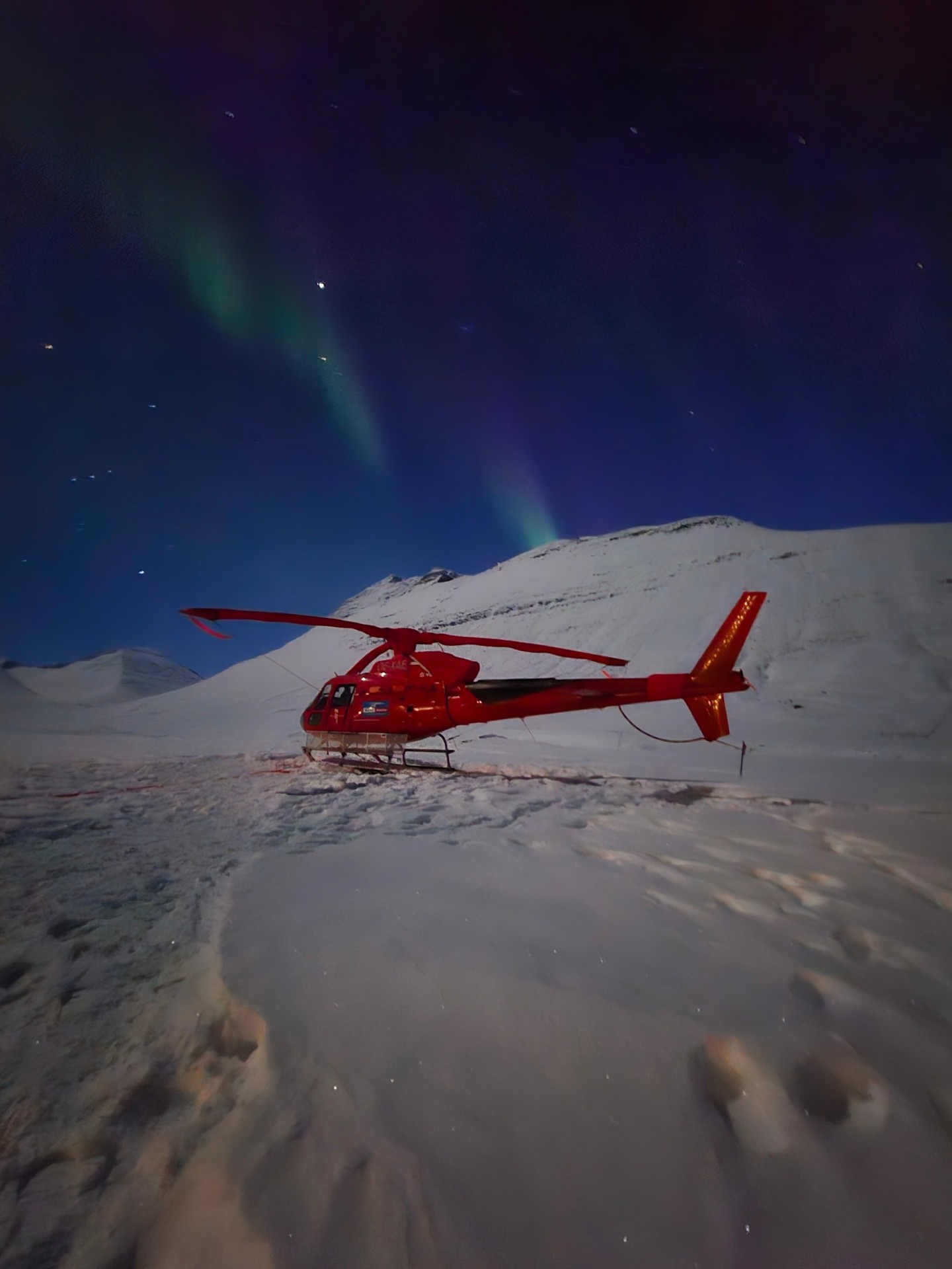 There's nothing better than being at Klængshóll and flying heli-skiing! ⛷🚁 The northern lights dancing above us at night, amazing food, fantastic staff, and great guests make the experience truly unforgettable. 
This is pure paradise!