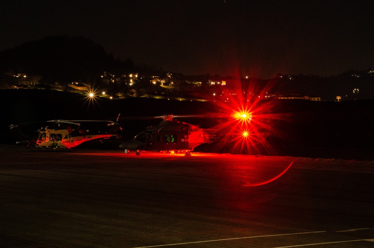 Leonardo HH139, Italian Air Force, during a night exercise "SATER 1-25" with the "Emilia Romagna Alpine Rescue" organized and managed by the Italian Air Force at Pavullo nel Frignano airport.