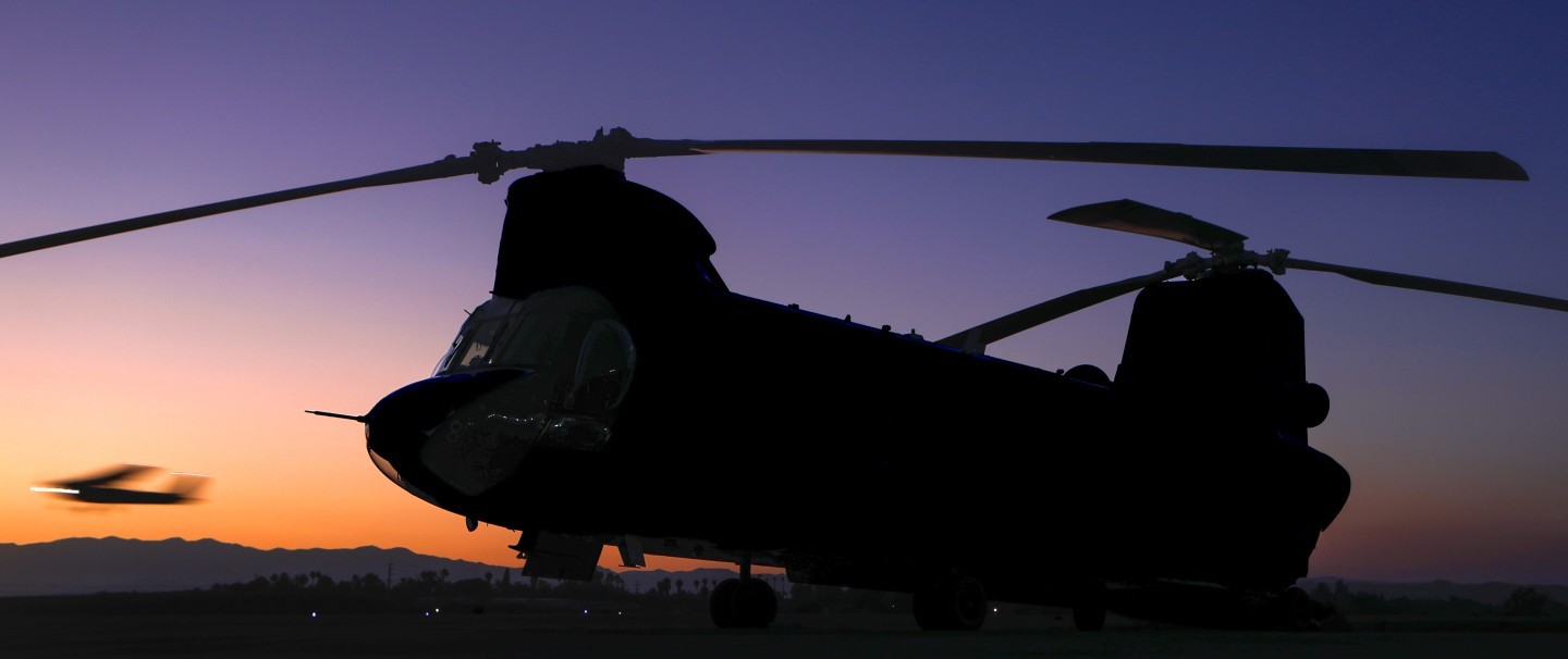 Coulson Aviation Helitanker 9CU (a CH-47 Chinook), waits on standby for nighttime firefighting missions from the Fallbrook Airpark in Fallbrook, CA in July 2025.