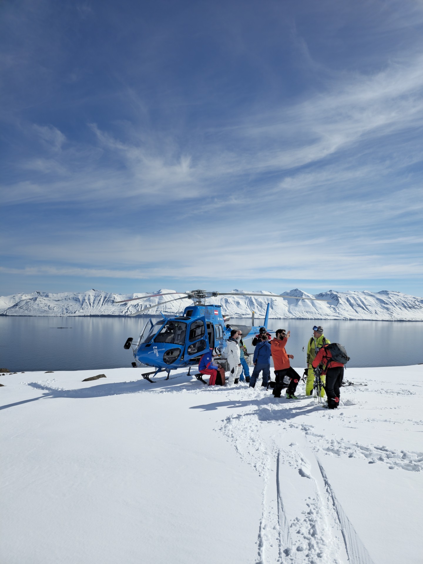 Touching down on the mountaintop, skiing all the way down to the sea shore – an experience like no other! 
A land where your wildest heli-skiing dreams become reality.
 Welcome to Iceland.