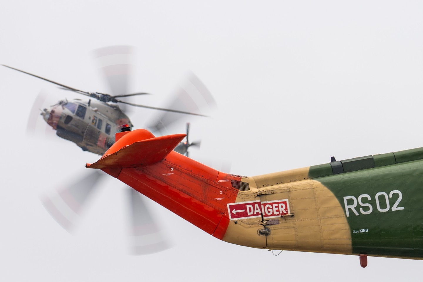 SAR Heli's
Former Belgian Air Force Sea King and his successor Airbus NH90