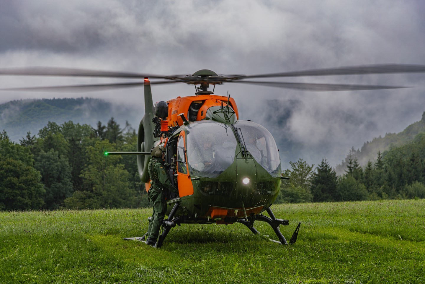 77+03, H145 LUH SAR of the Bundeswehr. The helicopter is based at Niederstetten Airfield. Here you can see it during a Training with the Rescuedogs of "Malteser Hilfsdienst" in bad weather conditions