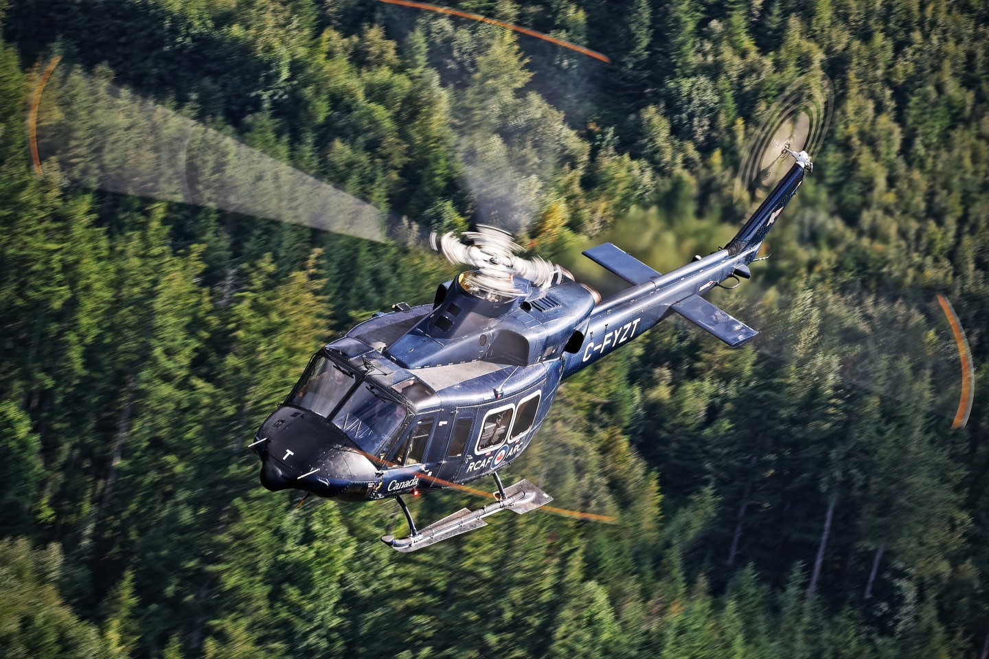 Royal Canadian Air Force Bell 412 on the way to the Abbotsford Airshow 2025
