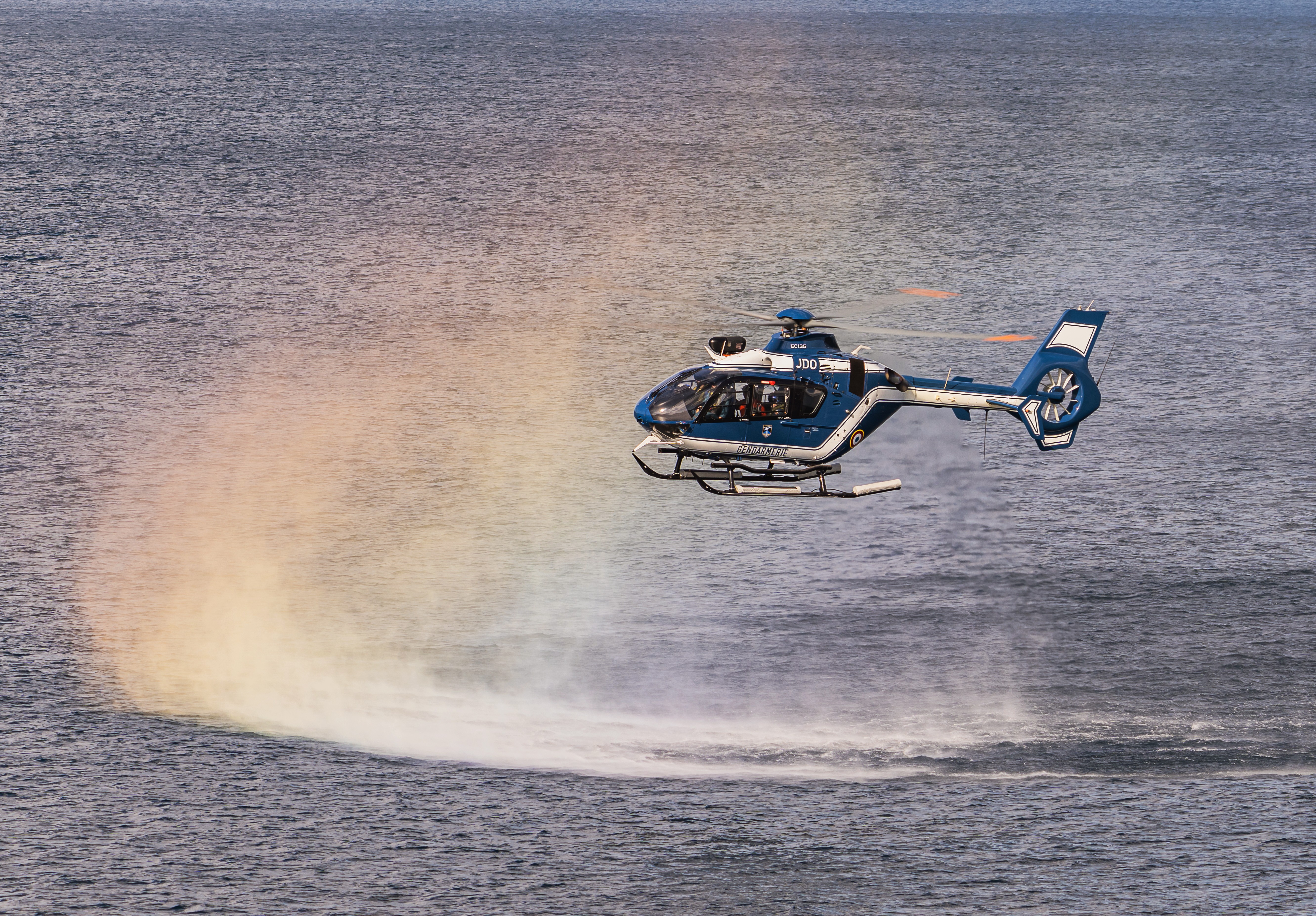 Sea rescue exercise with an EC135 from the National Gendarmerie Air Force