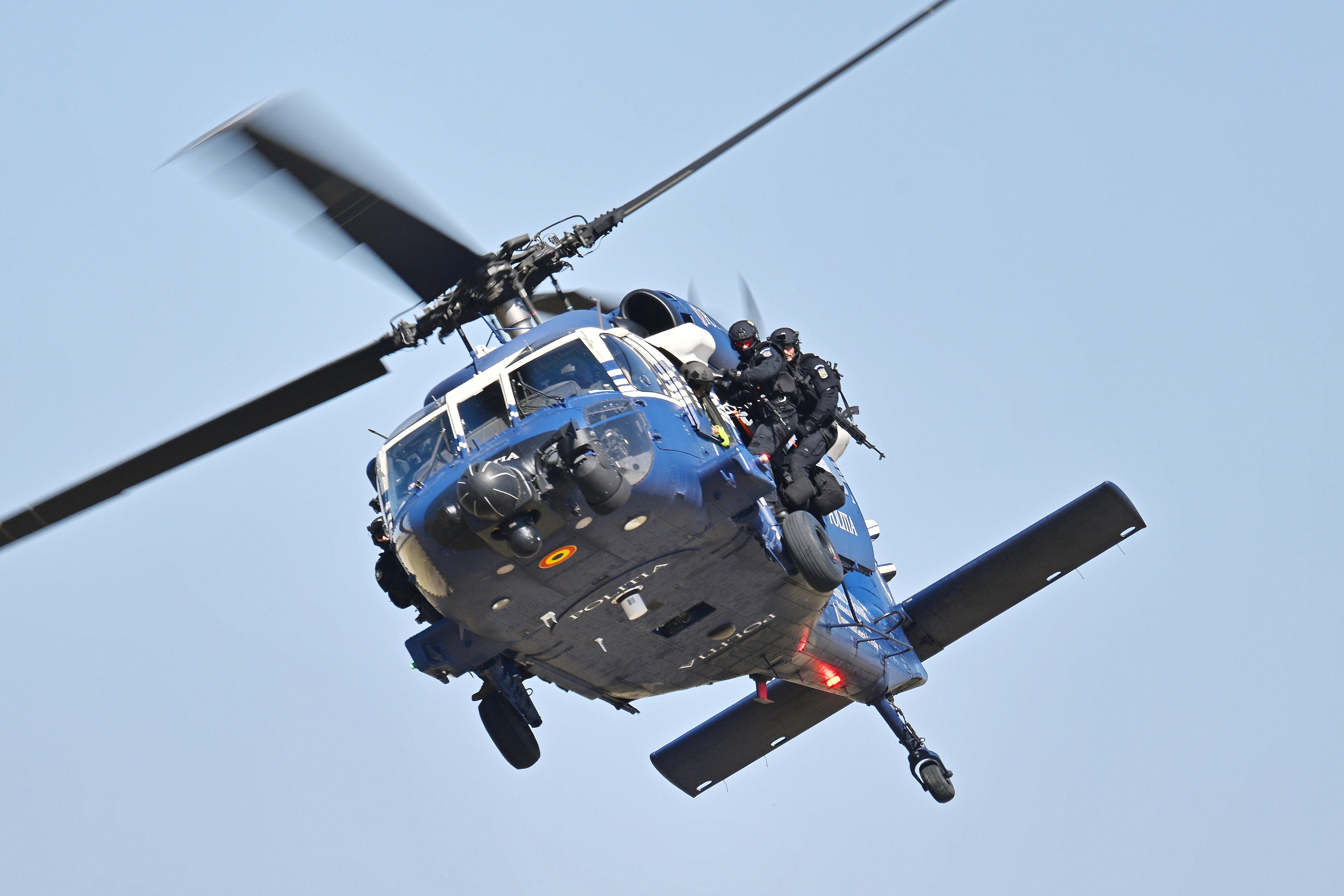 Impressive flying demostration for this Sikorsky S70i Black Hawk of Romanian Police, carryng Special Forces Team during BIAS 2025 held in Bucharest Baneasa Airport